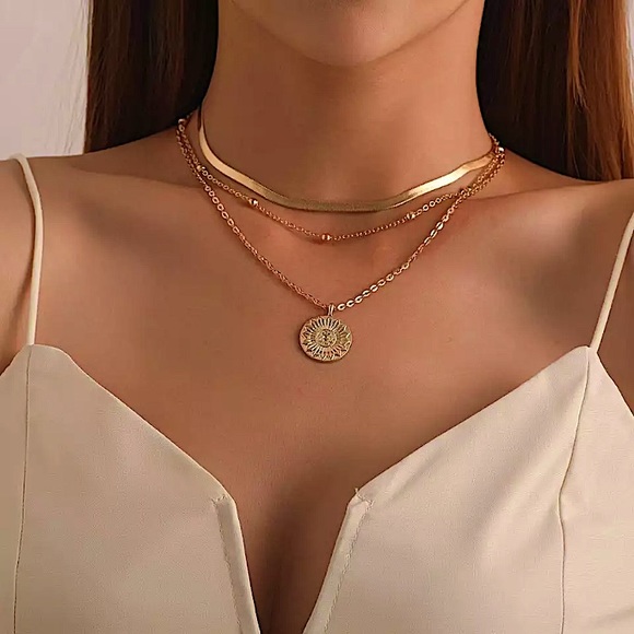 ⚜️𝟯𝟬%𝗢𝗙𝗙 𝗯𝘂𝗻𝗱𝗹𝗲𝘀 𝟯+⚜️ NEW 3 Layered Coin Herringbone Chain Necklace - Picture 4 of 10